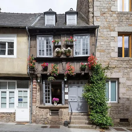 La Belle A Colombage Vakantiehuis Dinan